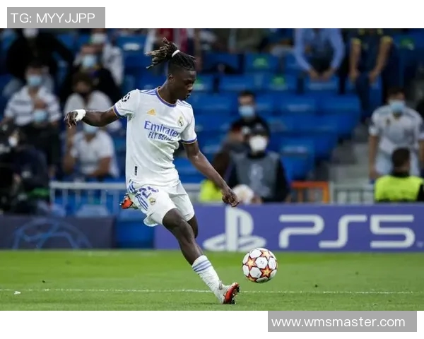 卡马文加：年轻天才如何在足球世界中崭露头角与未来展望