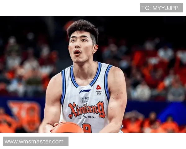 吴冠希：从青涩球员到篮球明星的成长之路与奋斗故事